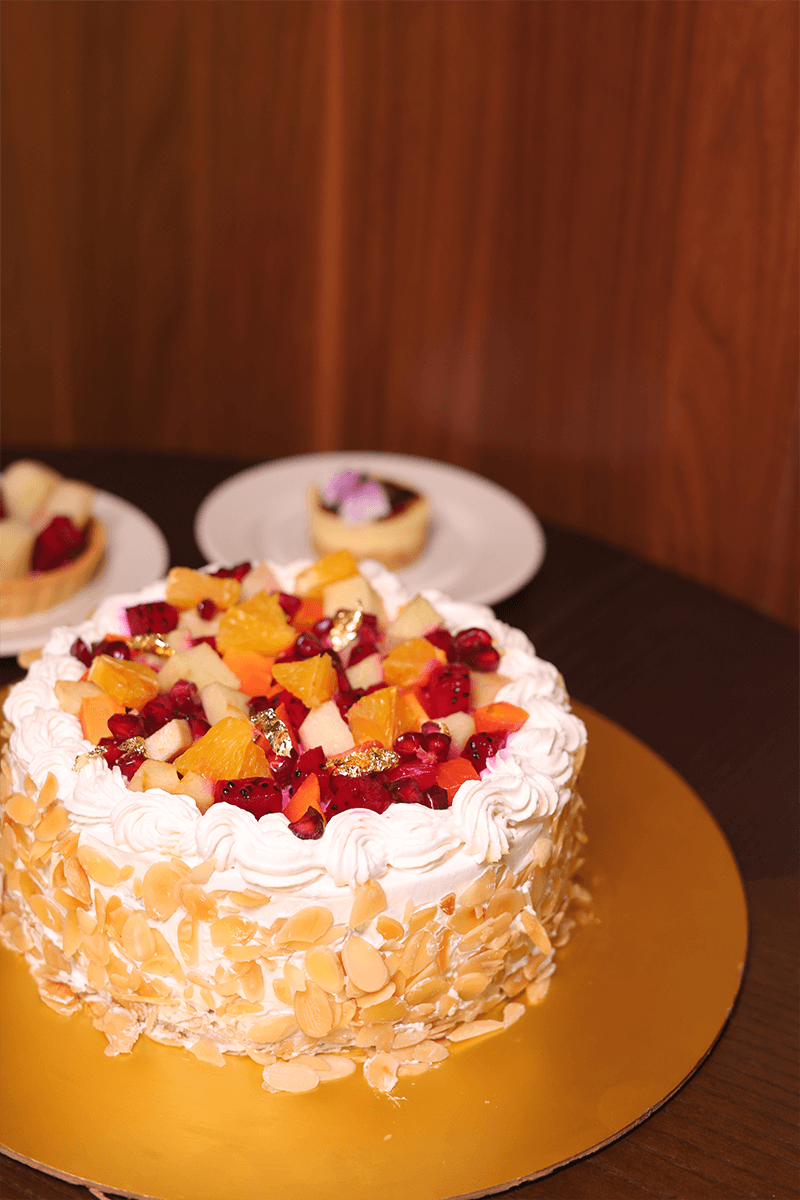 Fresh fruit gateau from Brews and Bakes